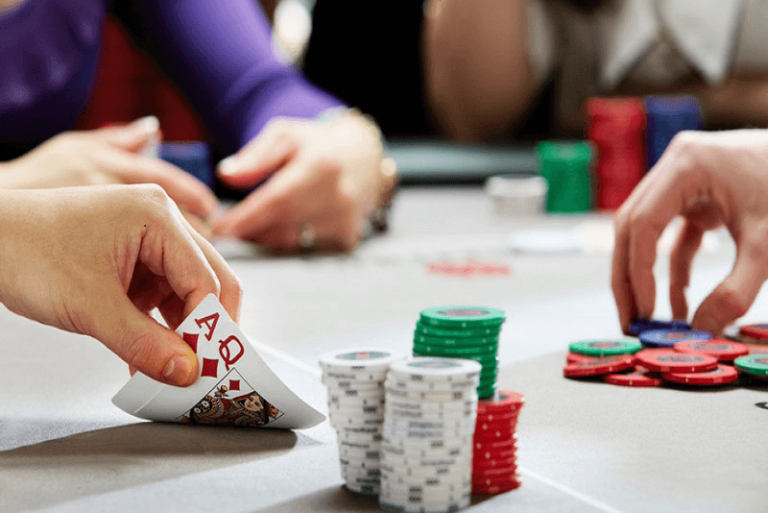 Kỹ năng phán đoán khoảng bài (Hand Range) của các cao thủ poker