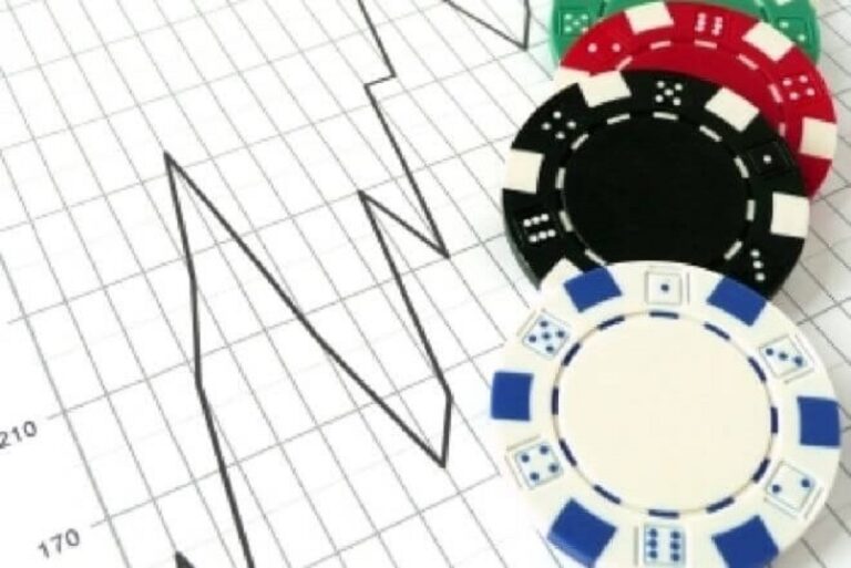 Những Phi Vụ Kinh Doanh Đáng Quên Của Tuyển Thủ Poker